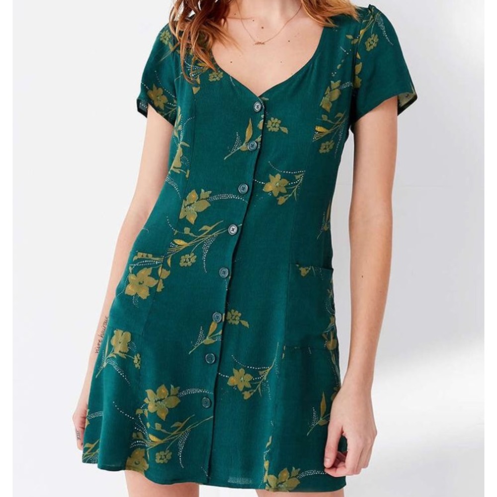 UO Lola Button-down Front Green Dress